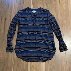 🟢 FREE WITH ANY PURCHASE OVER $10. Old Navy Tunic Top - Blue Black Grey